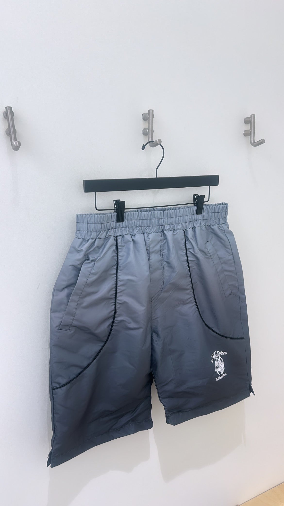 MELIORA GRADIENT SLATE WINDBREAKER SHORTS