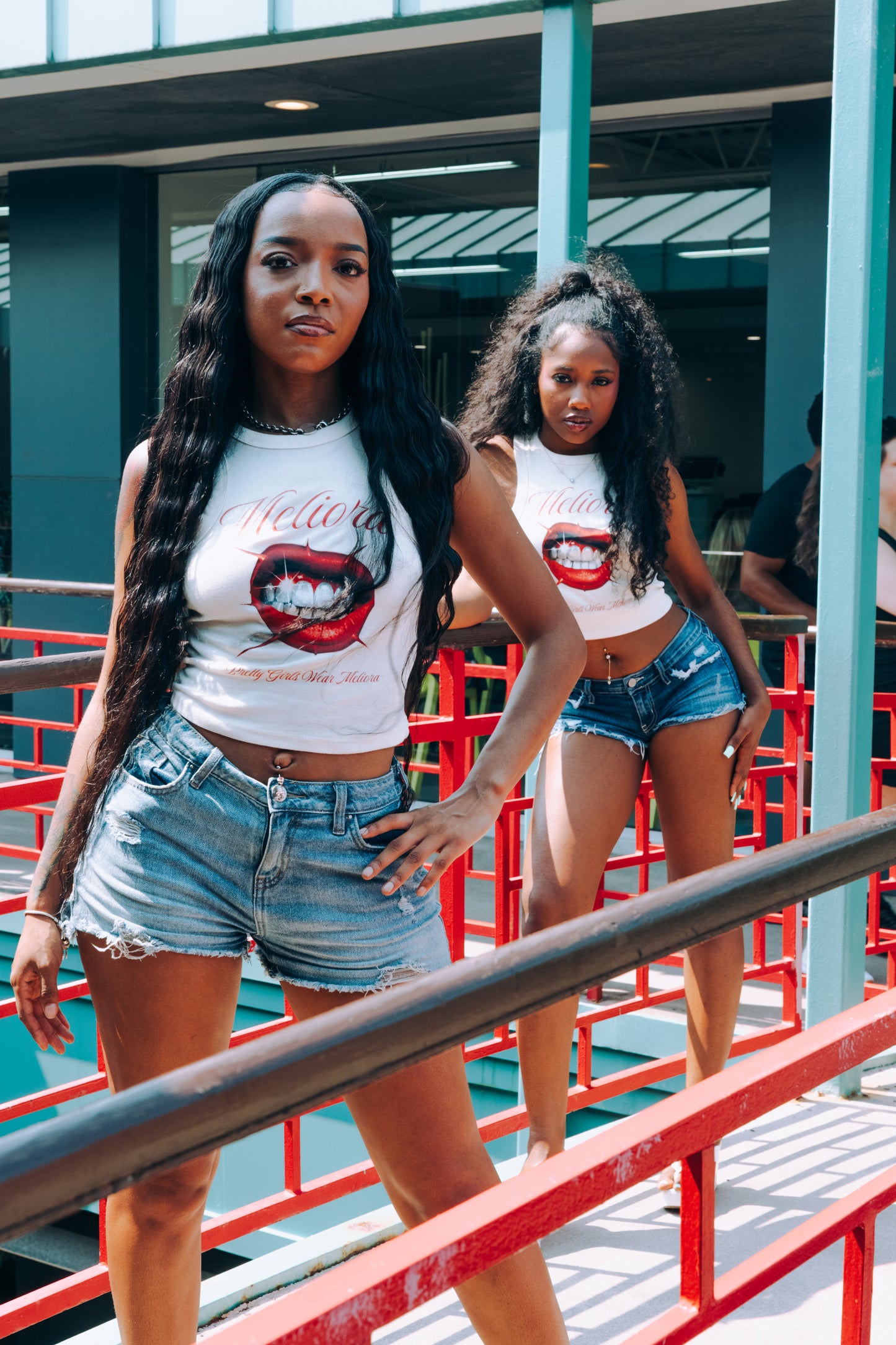 PRETTY GIRLS WEAR MELIORA IVORY TANK